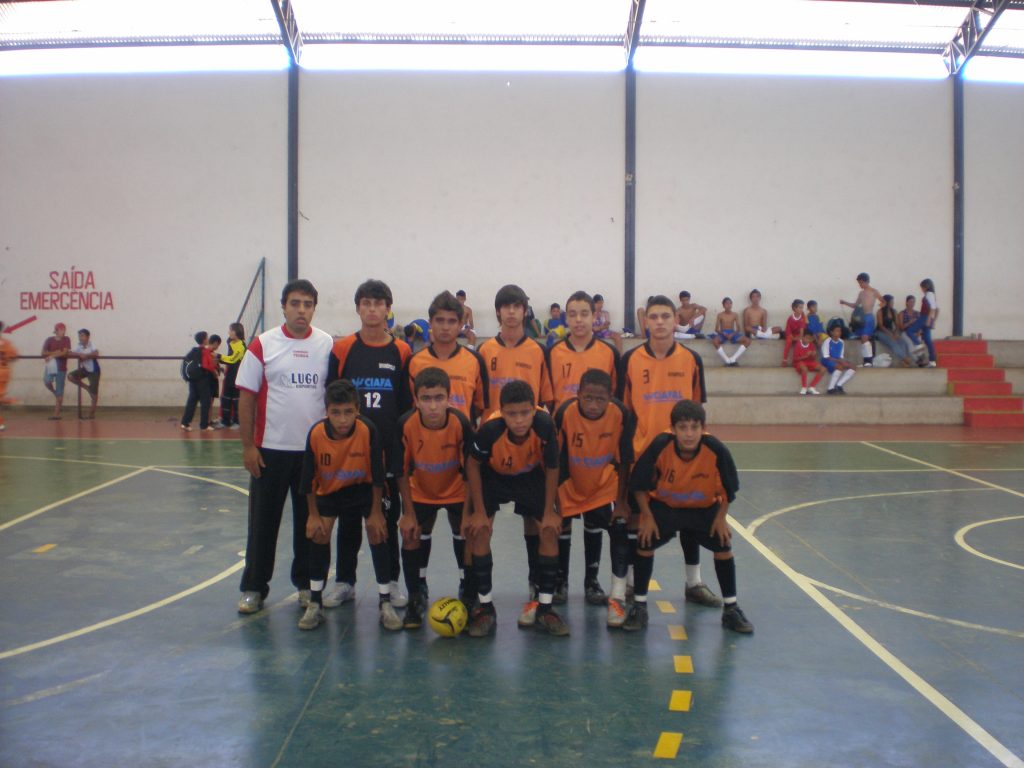 Seleção Minas Olímpica de Futsal é vice-campeã do JOIA da região a equipe de divinpolis